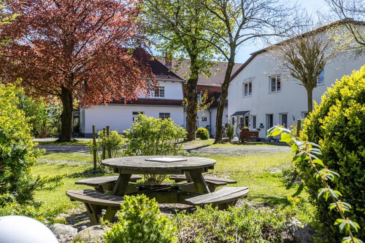 Denkerhof Apartment Bergkristall Reußenköge Exteriör bild